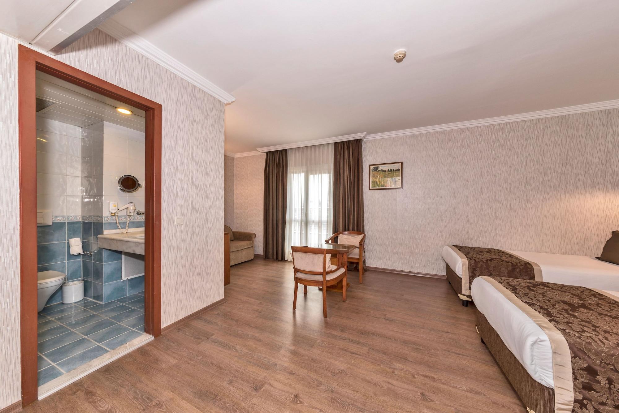 Four Sides Taksim Lion Hotel&Spa Istanbul Exteriör bild