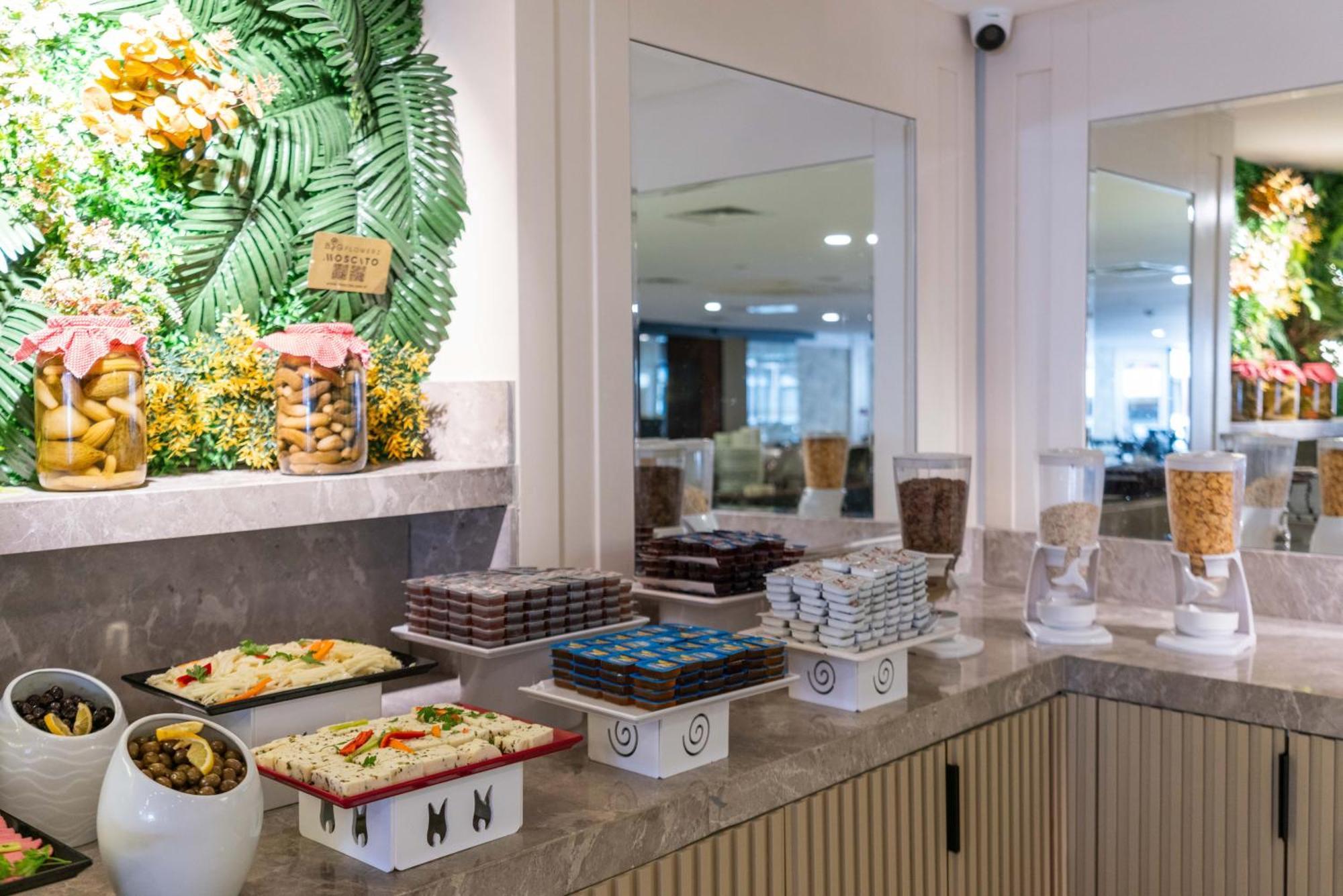 Four Sides Taksim Lion Hotel&Spa Istanbul Exteriör bild
